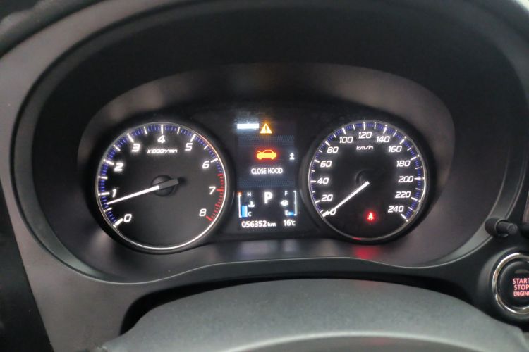 三菱 欧蓝德 2020款 2.4L 四驱致享版 7座中控内饰14