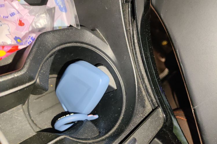 宝马X2 2021款 改款 sDrive25i 曜夜版中控内饰7001