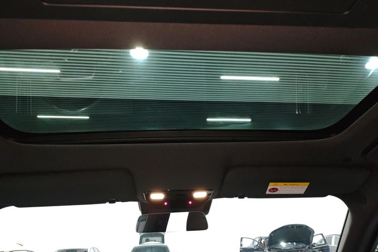 理想汽车 理想L9 2022款 Max中控内饰22