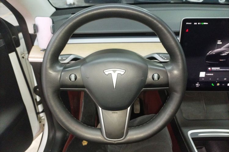 特斯拉 Model Y 2022款 长续航全轮驱动版局部细节13