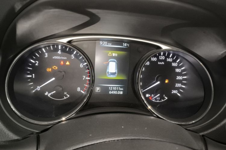 日产 奇骏 2014款 2.0L CVT舒适版 2WD局部细节14