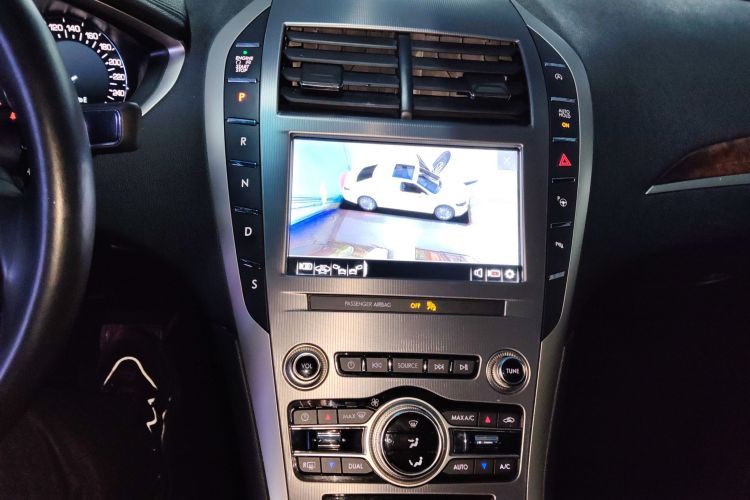 林肯MKZ 2019款 2.0T 尊雅版 国VI中控内饰16