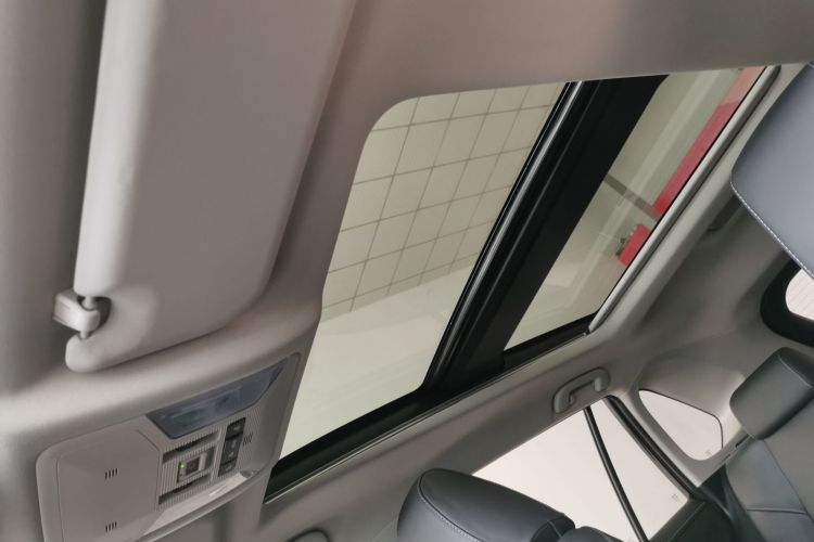 丰田 RAV4荣放 2023款 双擎 2.5L E-CVT两驱精英Plus版局部细节22