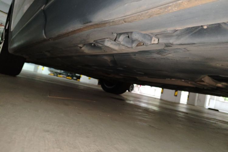 奔驰GLB 2020款 改款 GLB 200 时尚型局部细节9003