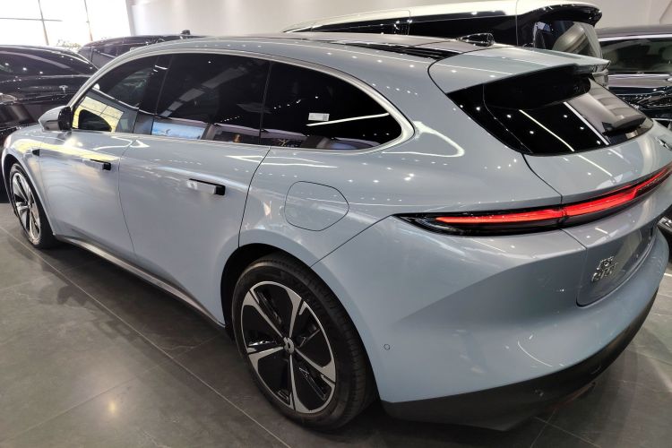 蔚来ET5T 2024款 75kWh Touring车身外观6004