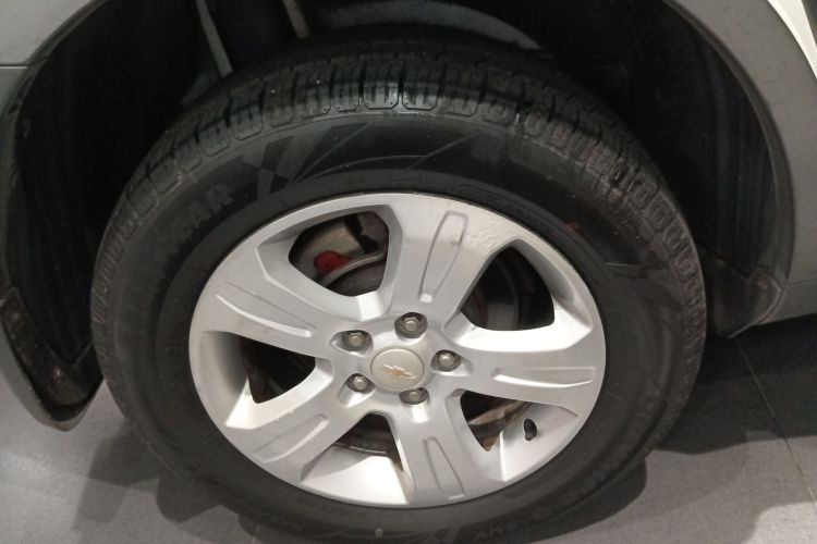 雪佛兰 科帕奇 2015款 2.4L 两驱城市版 5座车身外观6008