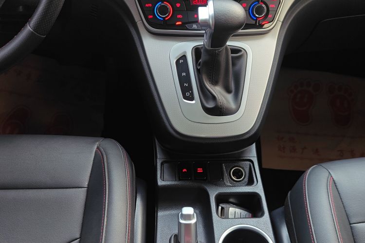 哈弗M6 2019款 1.5T DCT两驱精英型 国VI中控内饰18