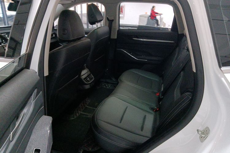 哈弗H6 2021款 第三代 1.5T 自动两驱Pro中控内饰21