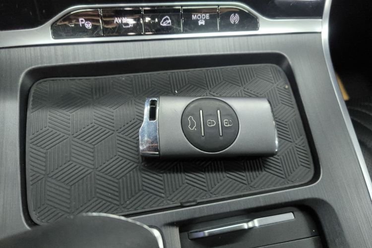 星途凌云 2023款 400T 两驱星尊版中控内饰11