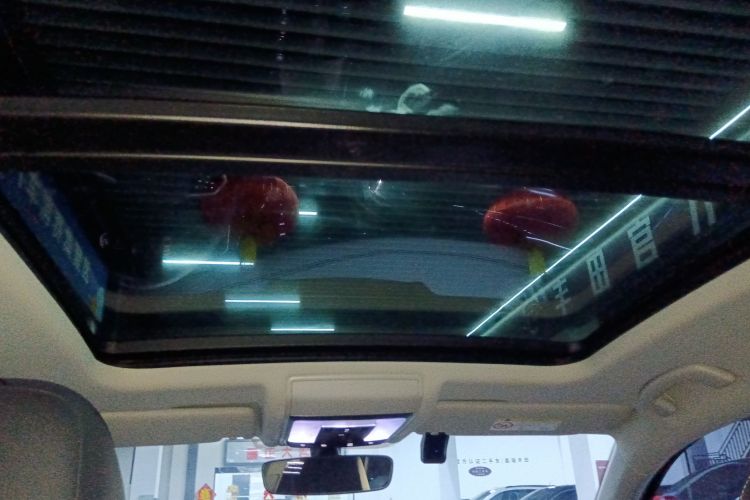 大众 帕萨特 2023款 改款 330TSI 星空精英版中控内饰22