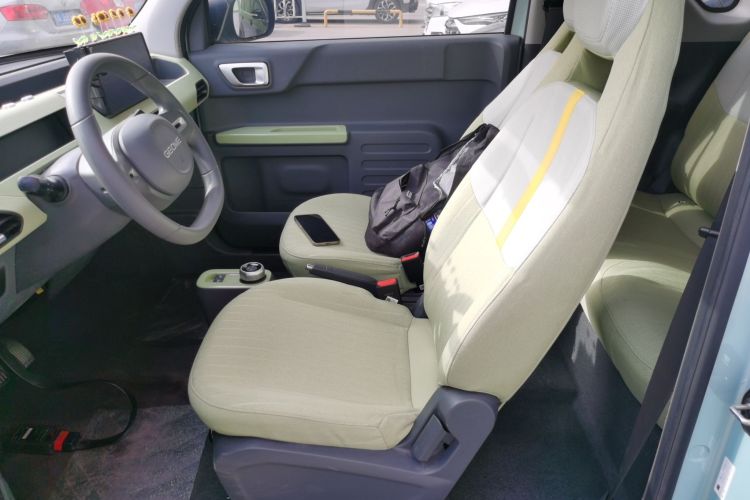 吉利银河 2024款 熊猫mini 200km 耐力熊中控内饰19