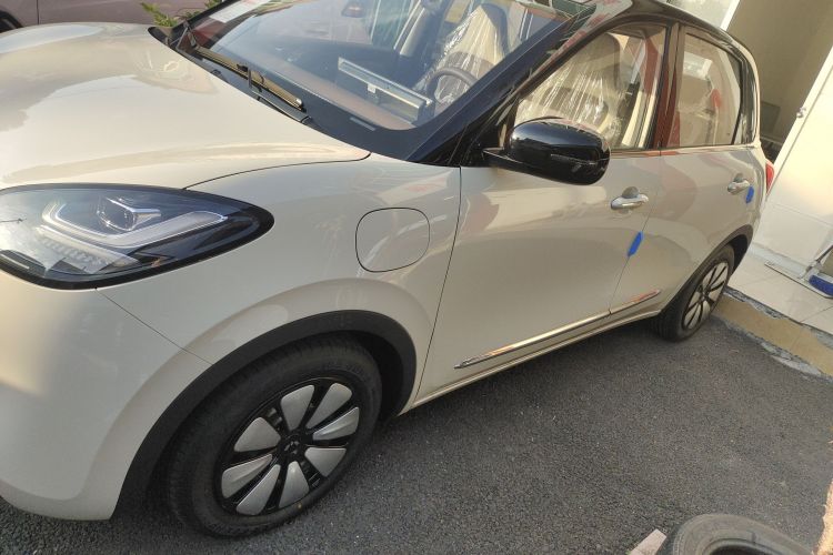 五菱汽车 五菱缤果 2025款 333km 悦享款车身外观4