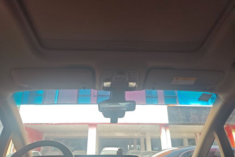 别克GL8 2021款 ES陆尊 653T 旗舰型中控内饰22