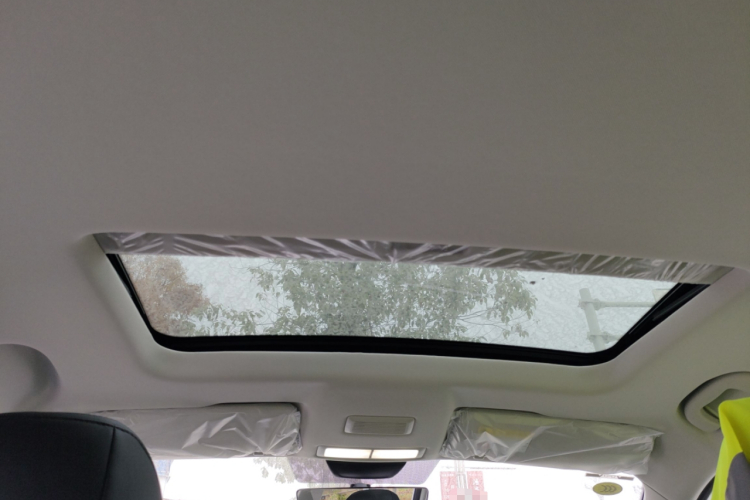 荣威i5 2026款 1.5L CVT豪华版中控内饰22