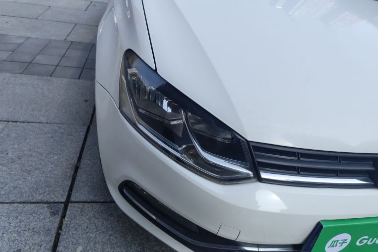 大众 Polo 2014款 1.4L 自动舒适版车身外观8