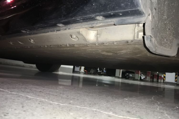 鸿蒙智行 问界M5 2022款 纯电后驱标准版局部细节9003