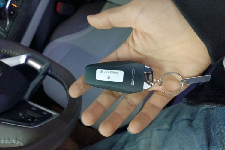 比亚迪 秦PLUS 2024款 荣耀版 DM-i 55KM领先型中控内饰11