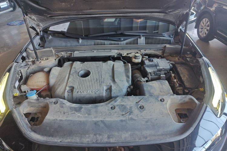 领克03 2020款 2.0TD 自动劲版局部细节24