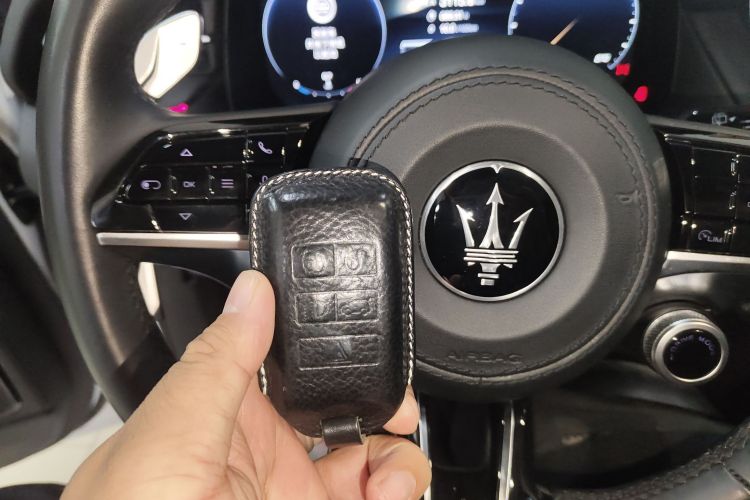 玛莎拉蒂 Grecale格雷嘉 2023款 2.0T GT中控内饰11