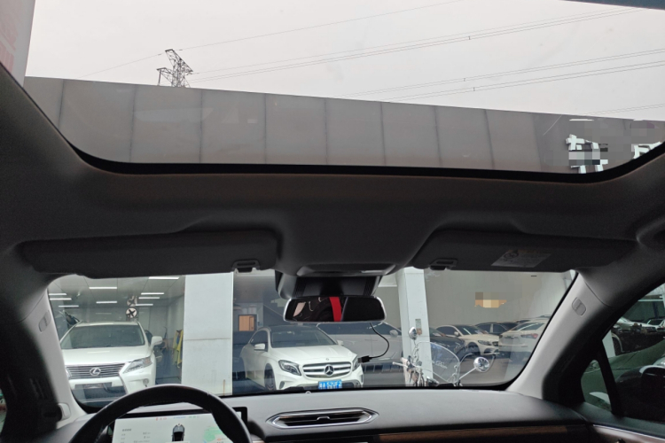 小鹏P5 2022款 550P局部细节22