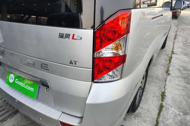 江淮瑞风 瑞风L5 2022款 2.0T 自动商务版车身外观6006