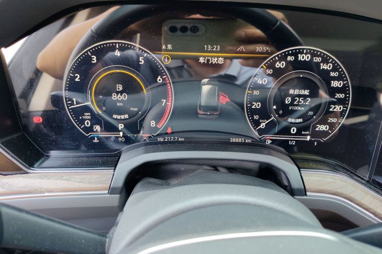 大众 途锐 2022款 2.0TSI 锐尚版局部细节14