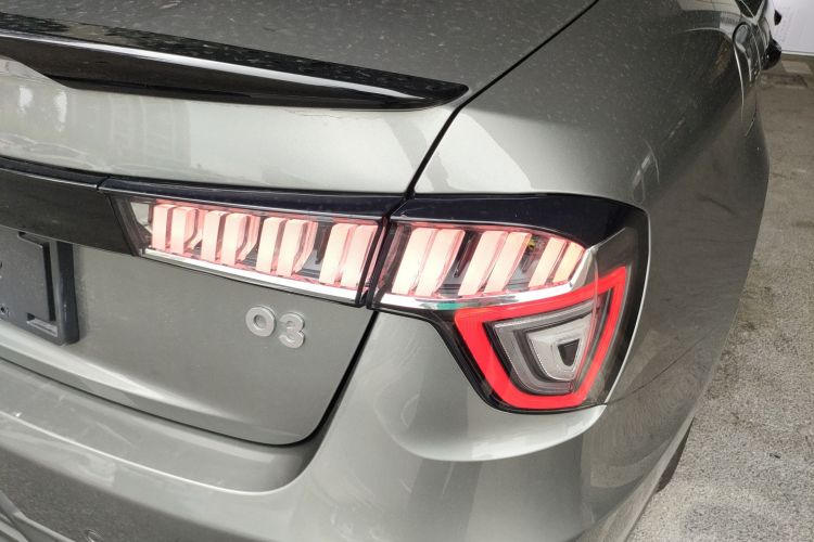 领克03 2022款 1.5TD DCT劲Pro车身外观9