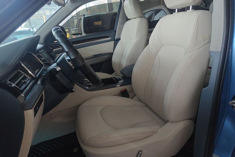 众泰 大迈X7 2017款 2.0T DCT至尊型中控内饰19