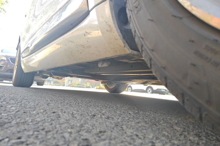 DS 5 2014款 1.6T 豪华版THP160局部细节9001