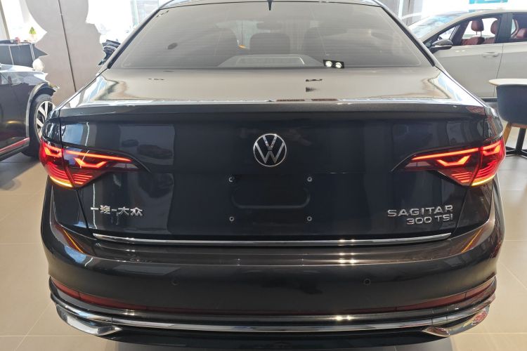 大众 速腾 2023款 300TSI DSG卓越版车身外观6