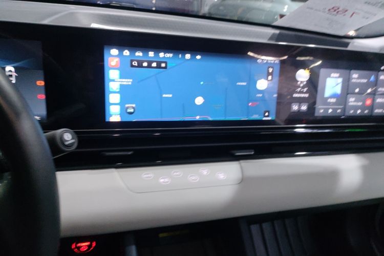 灵悉L 2025款 头号玩家版+超级加倍选装包中控内饰16