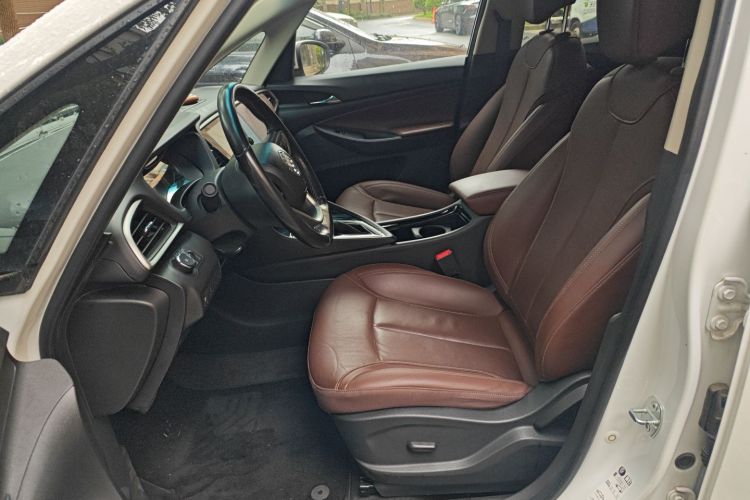 别克GL6 2019款 18T 6座互联尊贵型 国VI局部细节19