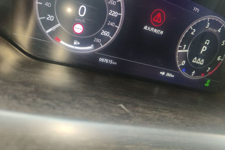 路虎 发现运动版 2020款 249PS R-Dynamic 性能版中控内饰15