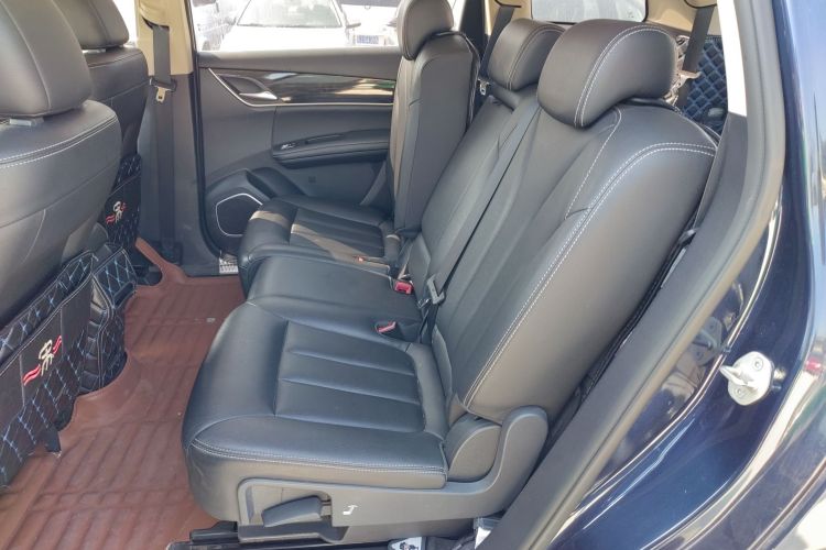 比亚迪 宋MAX 2017款 1.5T 手动智联豪华型 7座中控内饰21