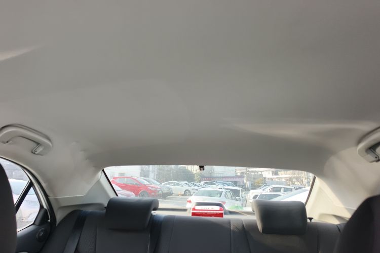 荣威360 2016款 1.5L 自动智屏版局部细节22