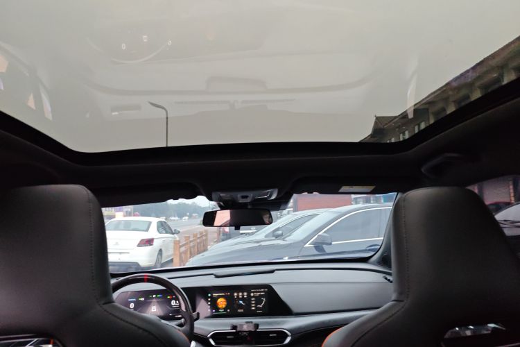 长安UNI-T 2022款 1.5T 运动版 尊贵型中控内饰22