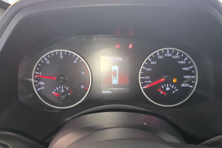 长城 炮 2019款 2.0T商用版手动柴油两驱精英型长箱GW4D20M中控内饰14