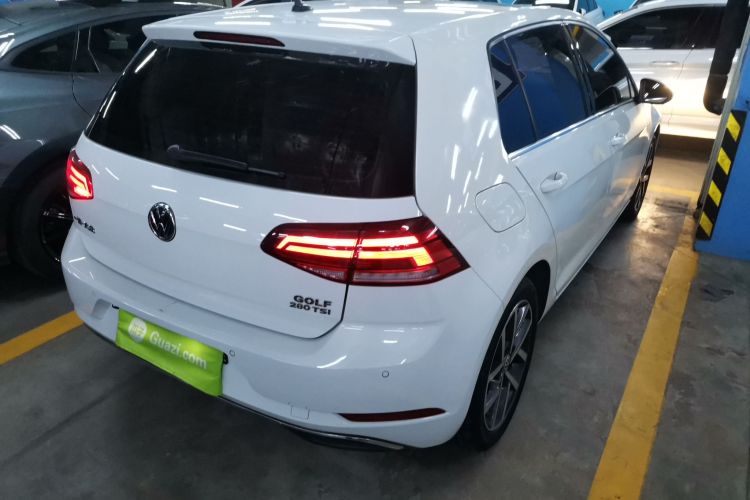 大众 高尔夫 2020款 挚爱版 280TSI DSG舒适型车身外观6005