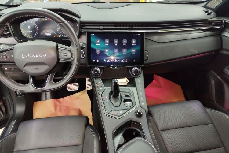 领克01 EM-P 2021款 1.5TD PHEV Halo中控内饰18