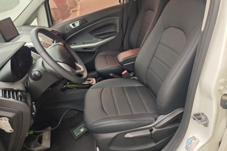 福特 翼搏 2013款 1.5L 自动风尚型中控内饰19