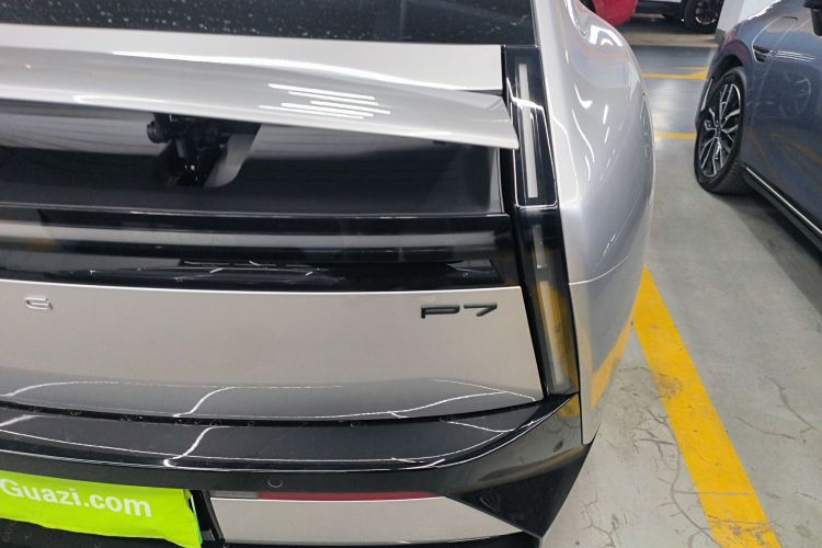 小鹏P7 2025款 702 长续航 Ultra车身外观6006