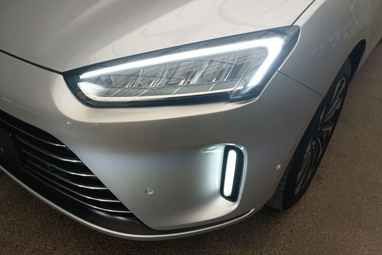 鸿蒙智行 问界M5 2022款 增程四驱旗舰版局部细节36