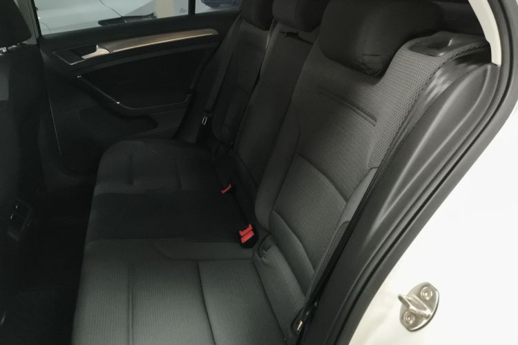 大众 高尔夫 2016款 230TSI 自动舒适型中控内饰21