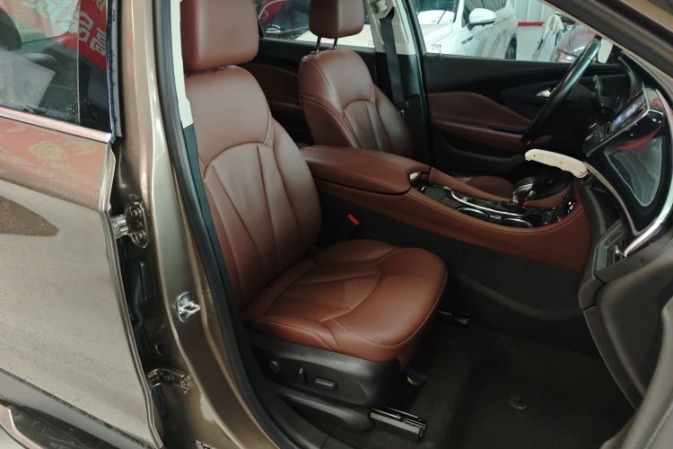 别克 昂科威 2018款 28T 四驱豪华型局部细节41