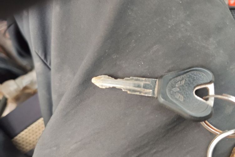 五菱汽车 五菱之光 2023款 1.5L 实用型 5/7座中控内饰11