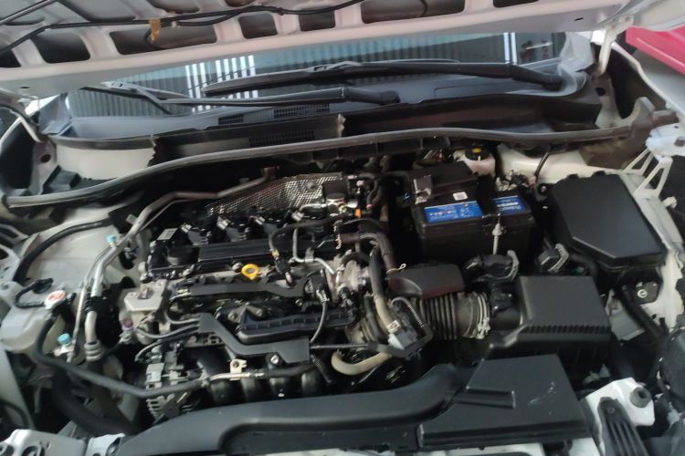 丰田 卡罗拉锐放 2022款 2.0L 精英版机舱底盘24