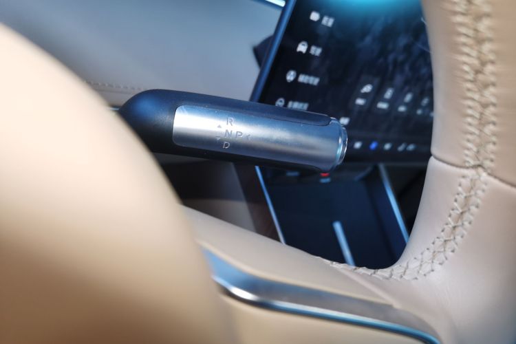 鸿蒙智行 享界S9 2024款 纯电 Ultra 四驱旗舰版局部细节18