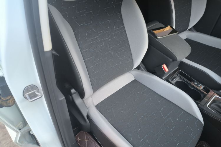 捷达VS5 2024款 280TSI 自动先锋版局部细节41