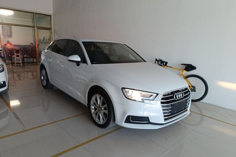 奥迪A3 2019款 Sportback 35 TFSI 进取型 国V车身外观3
