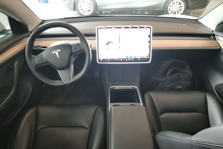 特斯拉 Model 3 2021款 改款 标准续航后驱升级版 3D1中控内饰7002